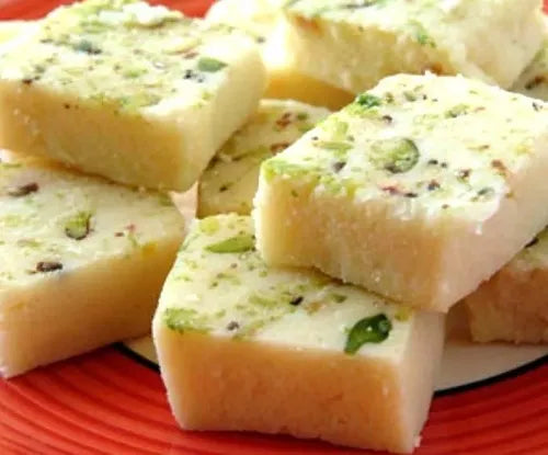 Mawa Pista Burfi